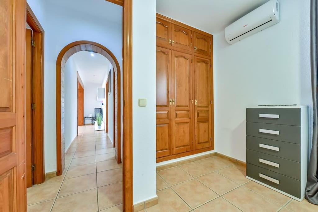 Villas Guzman - Mouna Calp Exterior foto